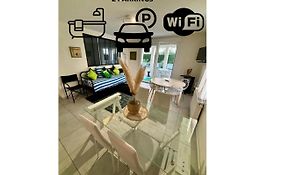 3 Chambres, Metro Tram A 50 M, Double Parking Prive !
